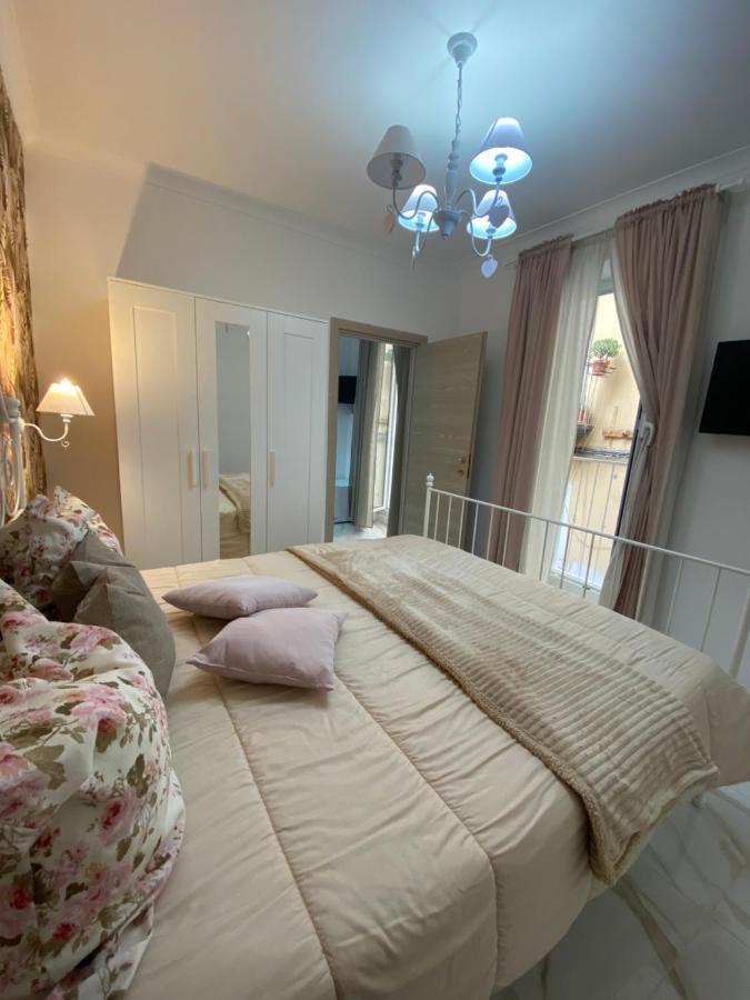 نابولي B&B Carme المظهر الخارجي الصورة