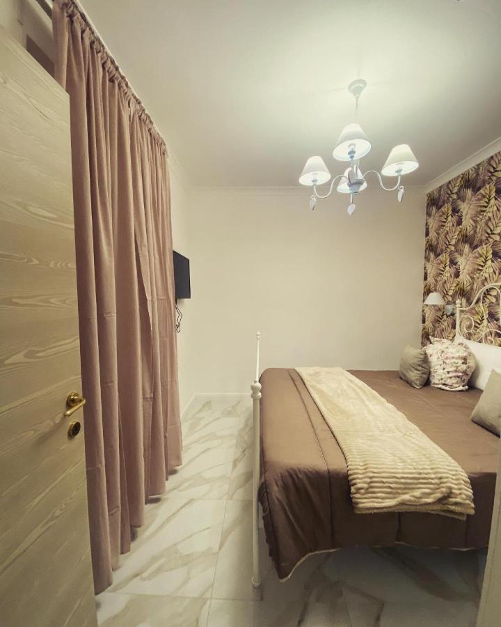 نابولي B&B Carme المظهر الخارجي الصورة
