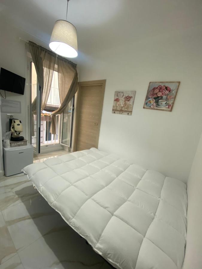 نابولي B&B Carme المظهر الخارجي الصورة